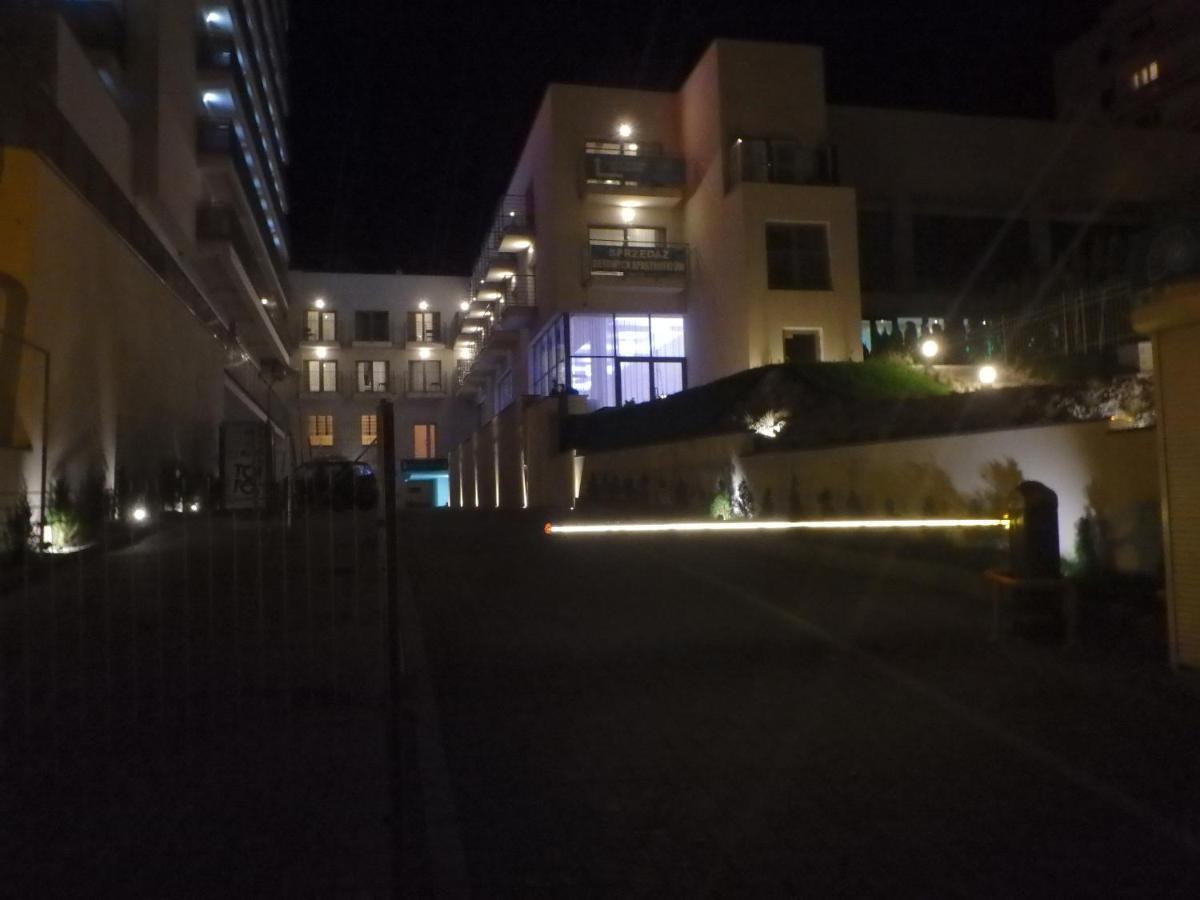 Aparthotel Przy Plazy Miedzyzdroje Extérieur photo