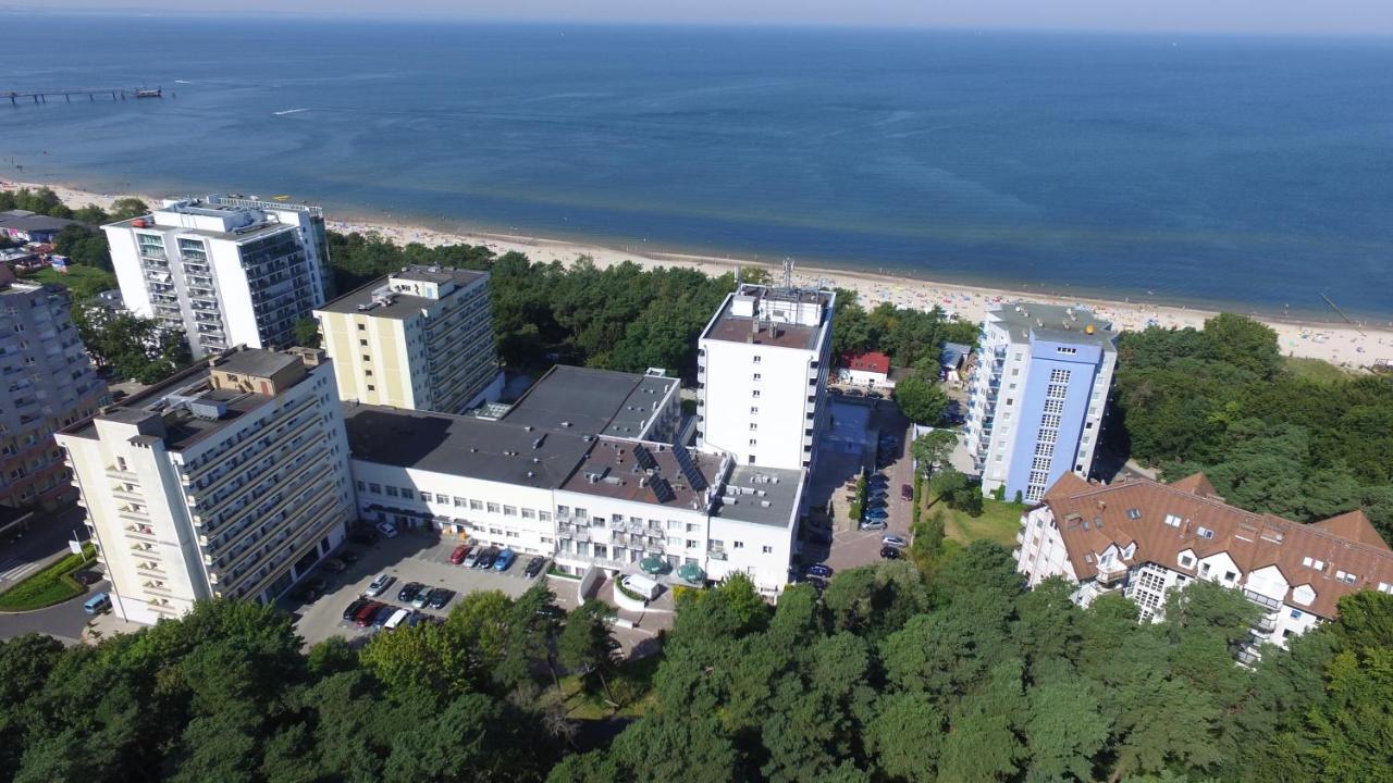 Aparthotel Przy Plazy Miedzyzdroje Extérieur photo